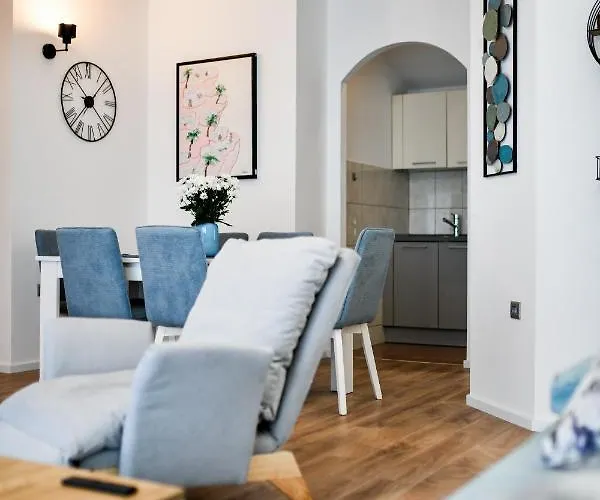 White Hill 자다르