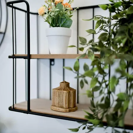 White Hill Apartment